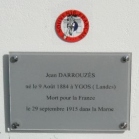 Plaque